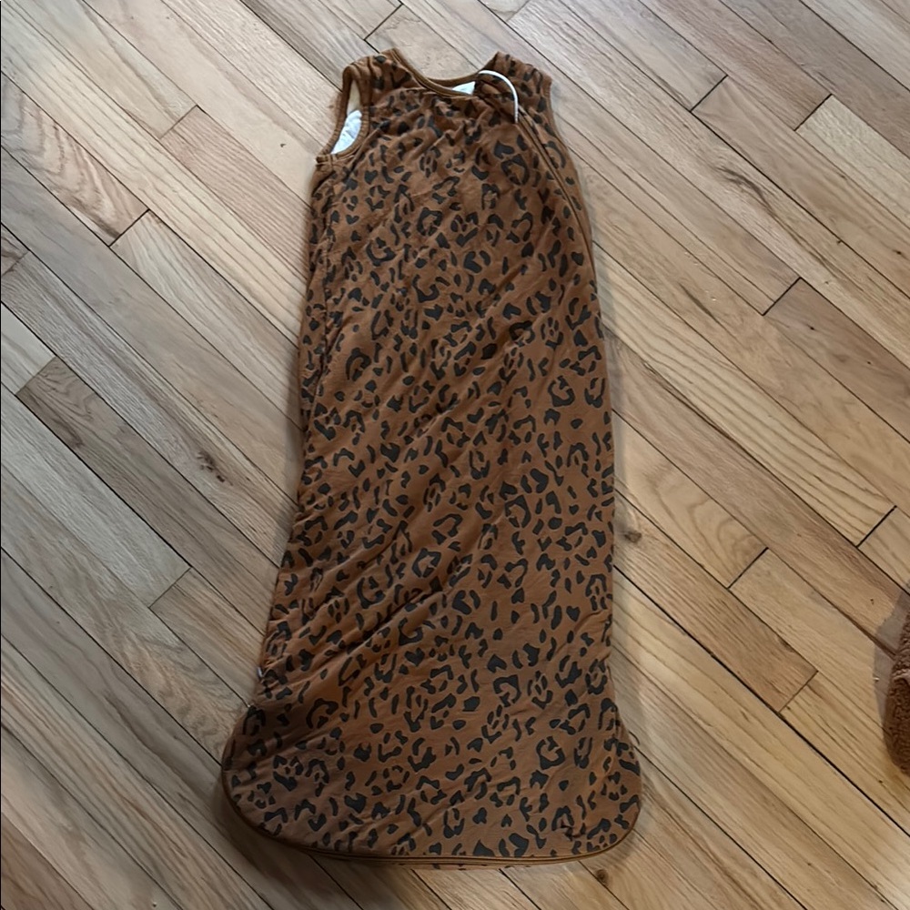 Leopard Print Sleeveless Dress
